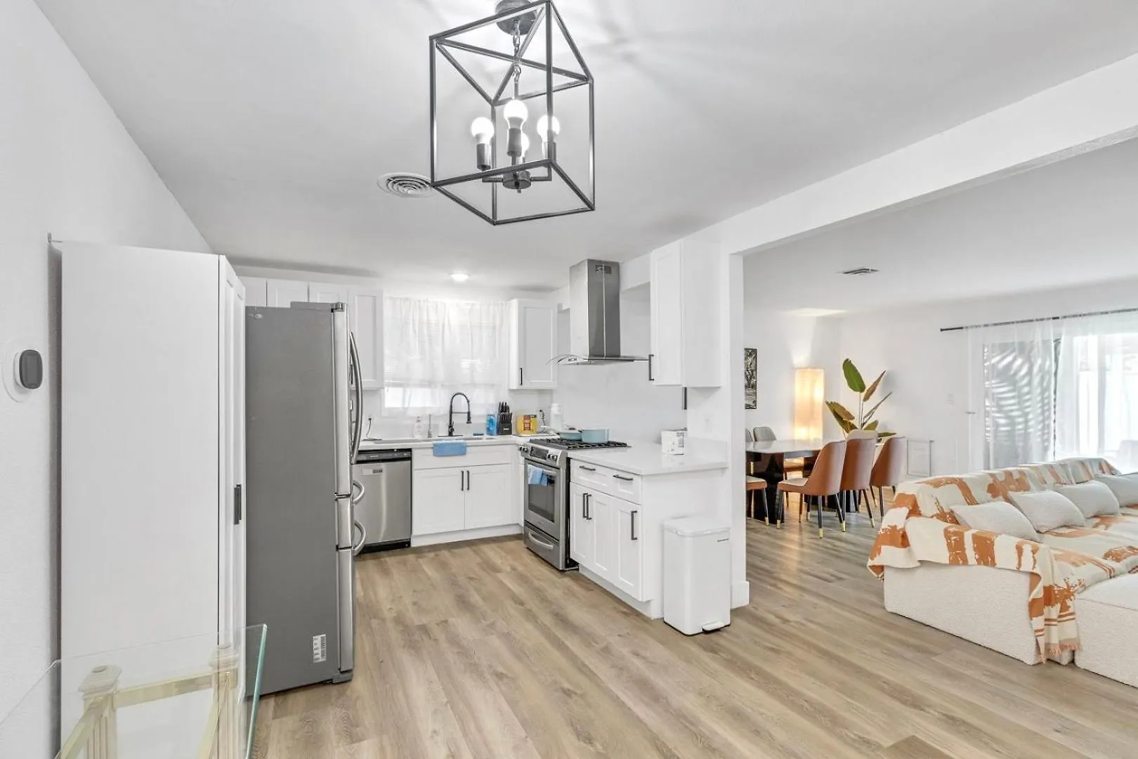 Getaway Villa W Pool In Vegas 10 Mins To Strip Лас-Вегас